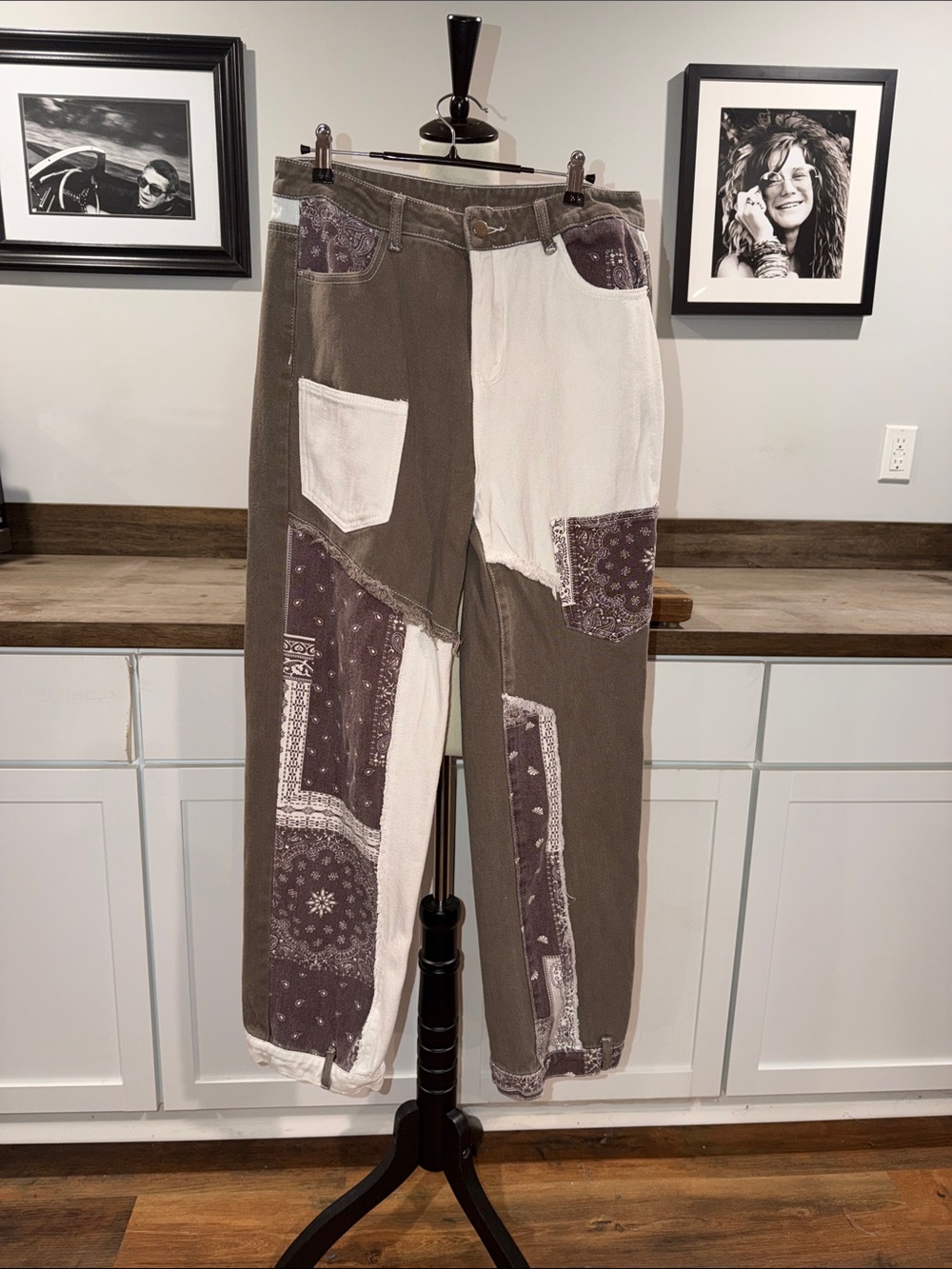 Unique High-Rise Patchwork Corduroy Jeans — Brown & White size 30